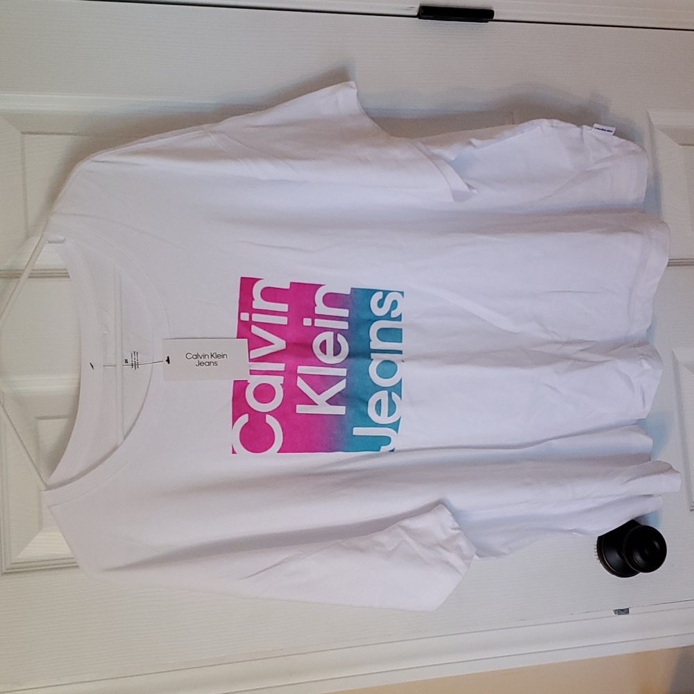 Women's Calvin Klein Jeans Tee (2X)